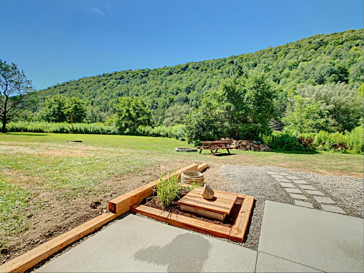 The Maples Apt - King Bed, Pet Friendly, Beautiful Views Ellicottville Dış mekan fotoğraf