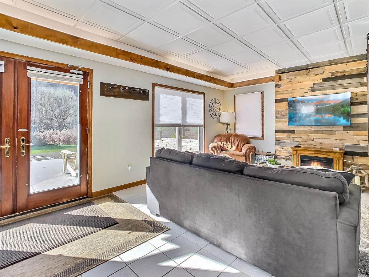 The Maples Apt - King Bed, Pet Friendly, Beautiful Views Ellicottville Dış mekan fotoğraf